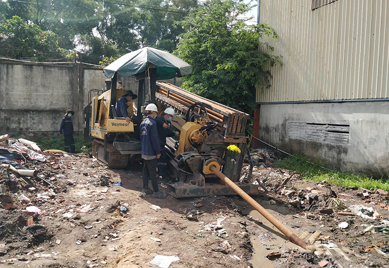 Ống sắt cảng Gò Dầu